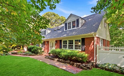 House in Centerport, New York, United States 1