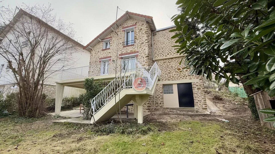 House in Thiers, Le Raincy, France 3 - 18808529