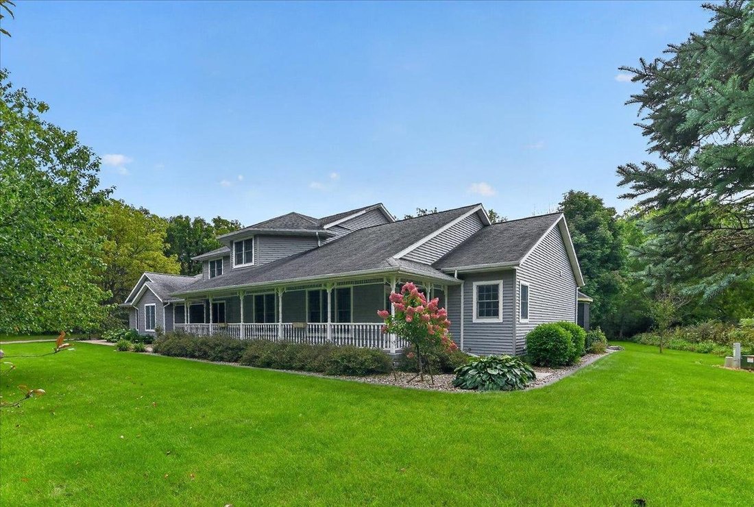 House in Cross Plains, Wisconsin, United States 5 - 18969527