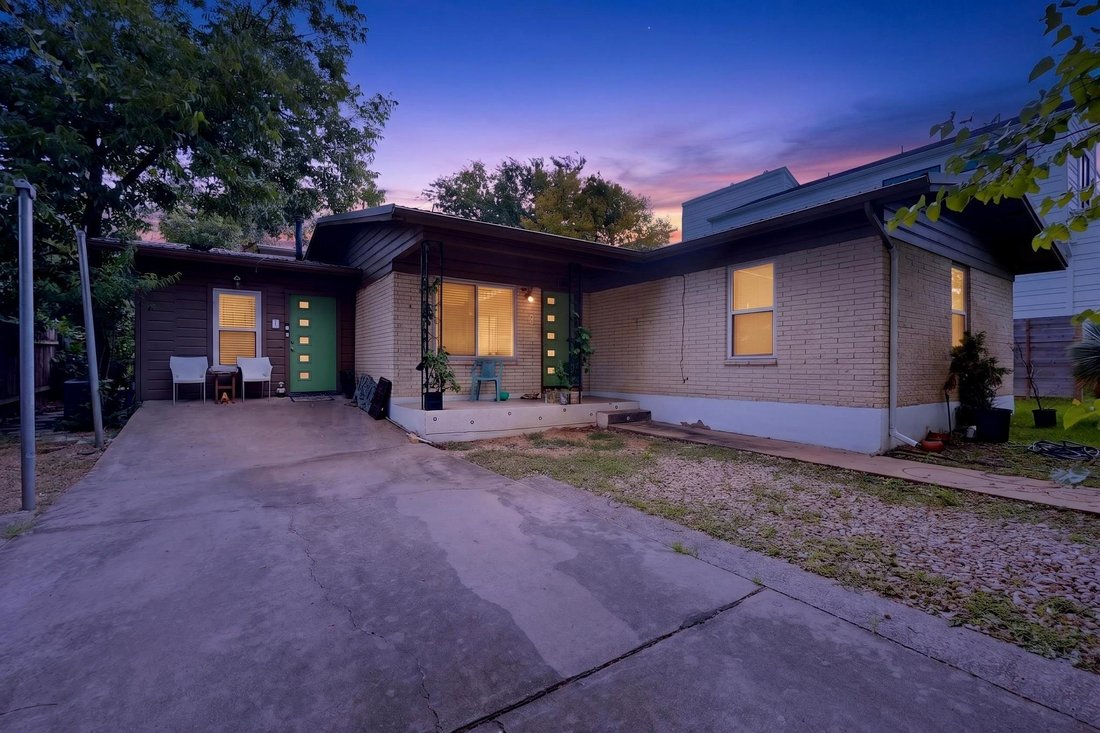 House in Austin, Texas, United States 1 - 18976179