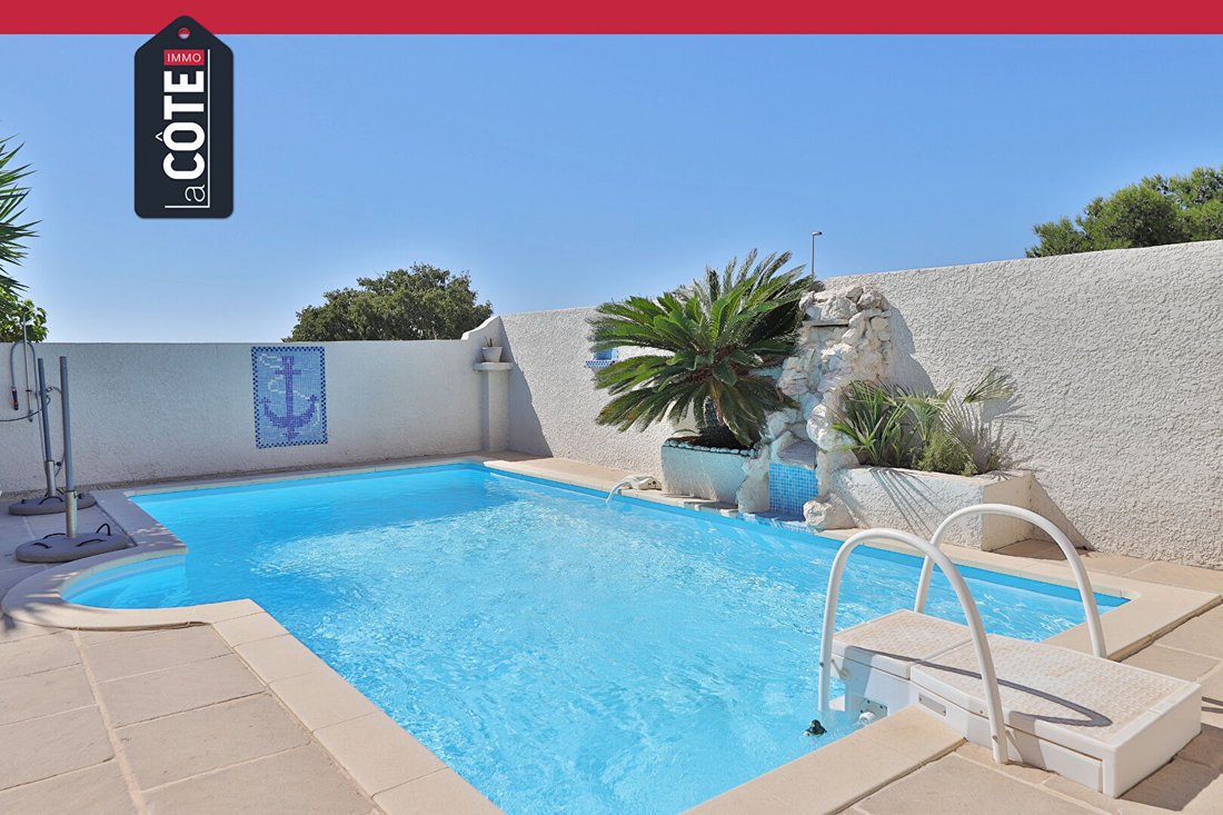 Villa in Le Village-L'Esperon, Sausset-les-Pins, France 5 - 18978295