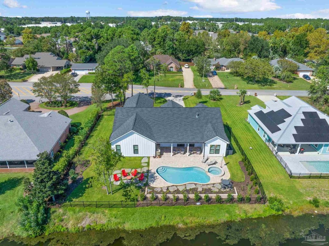 House in Gulf Breeze, Florida, United States 3 - 18968516