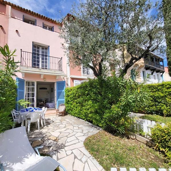 House in Grimaud, Provence-Alpes-Côte d'Azur, France 1 - 18979530