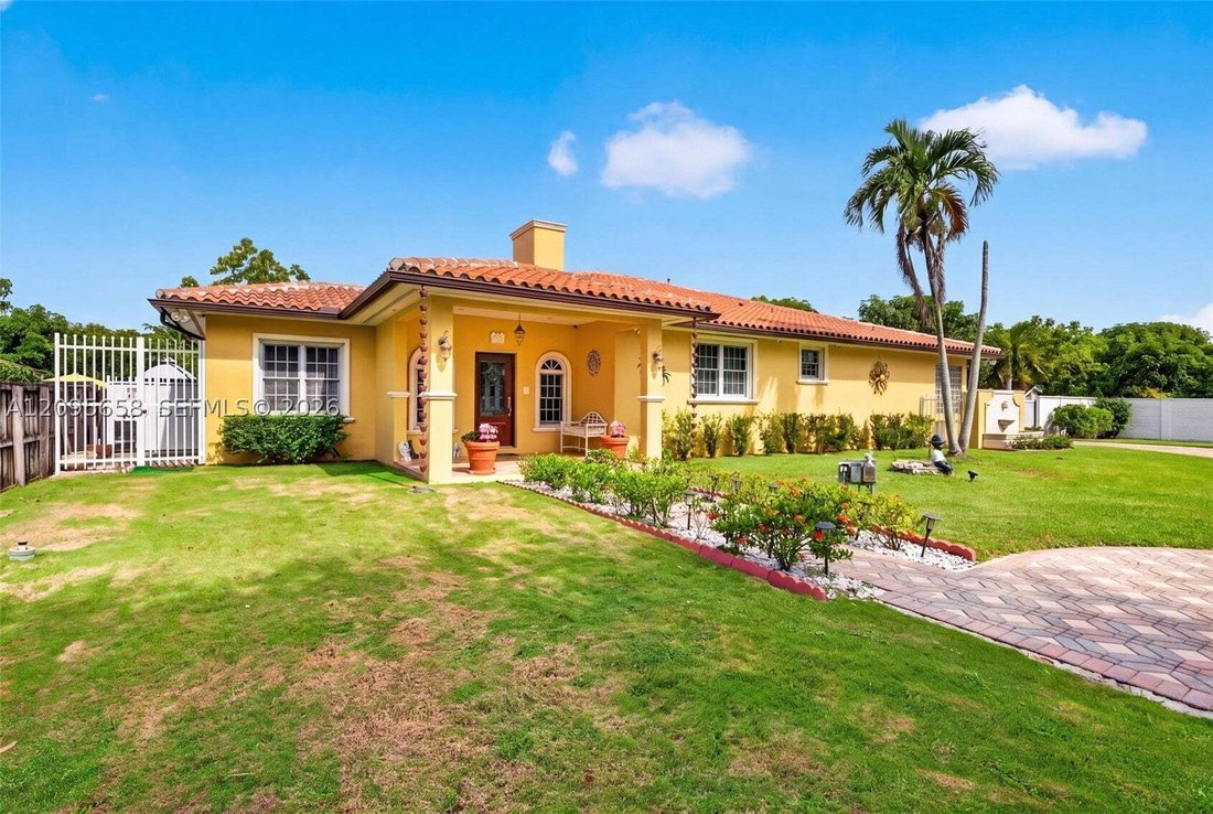 House in Miami, Florida, United States 2 - 18969853
