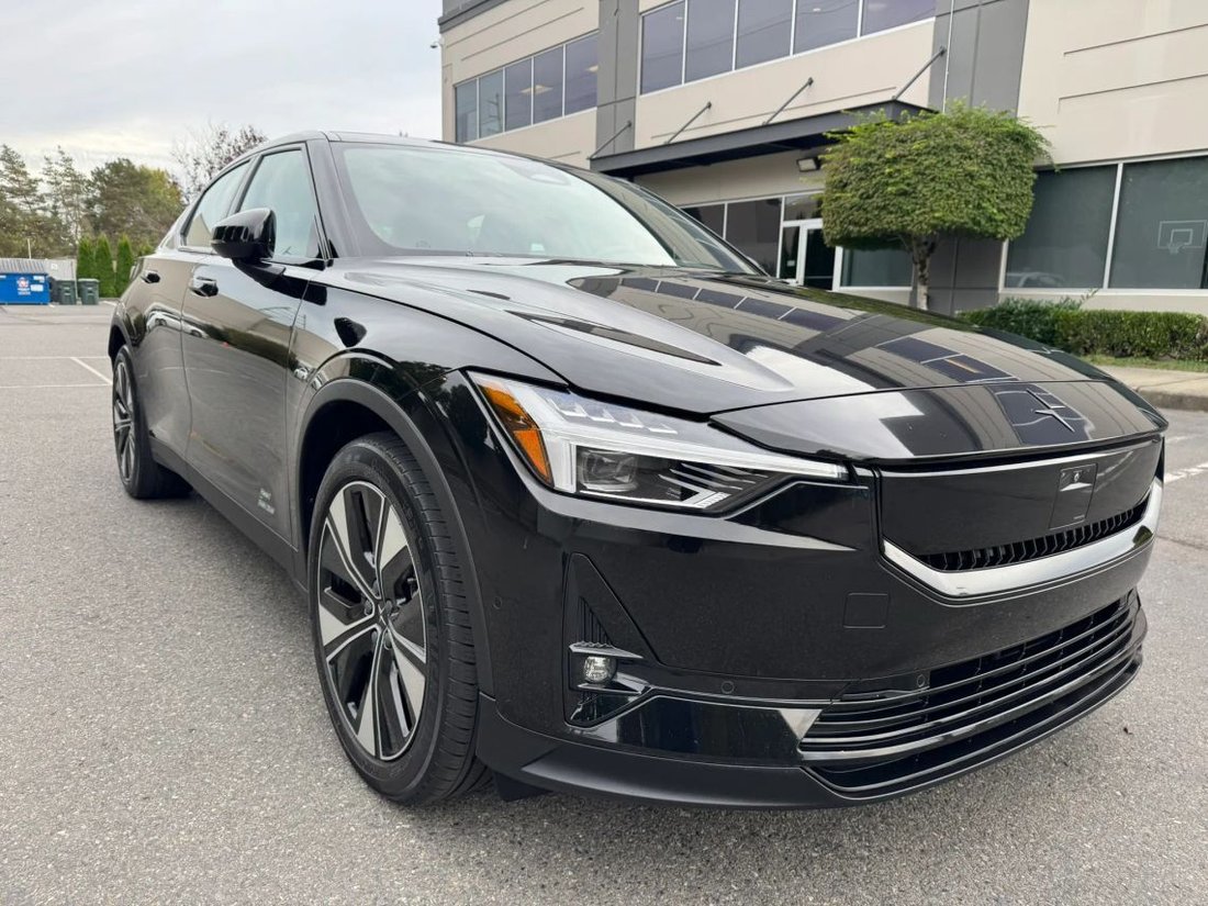 Coupe in Bellevue, WA, United States 2 - 18971692