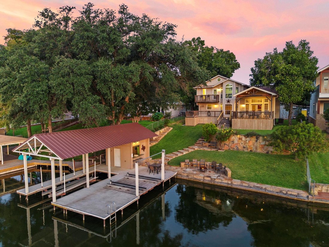 House in Kingsland, Texas, United States 1 - 18969582