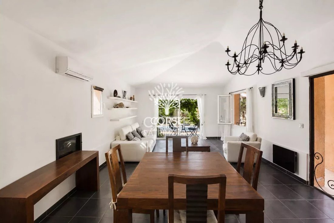 House in San-Gavino-di-Carbini, Corsica, France 5 - 18965872