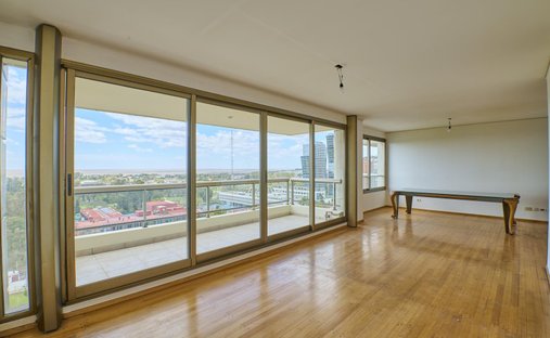 Apartment in Buenos Aires, Buenos Aires, Argentina 1