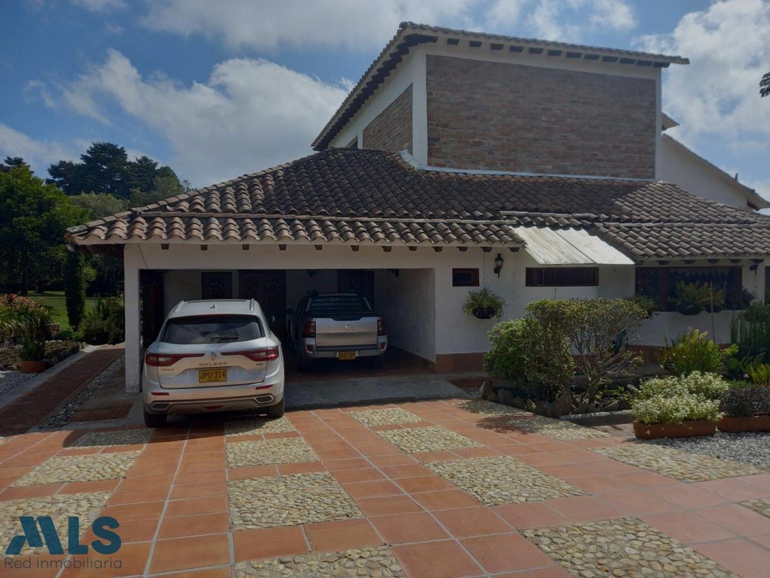 House in Envigado, Antioquia, Colombia 3 - 18974085