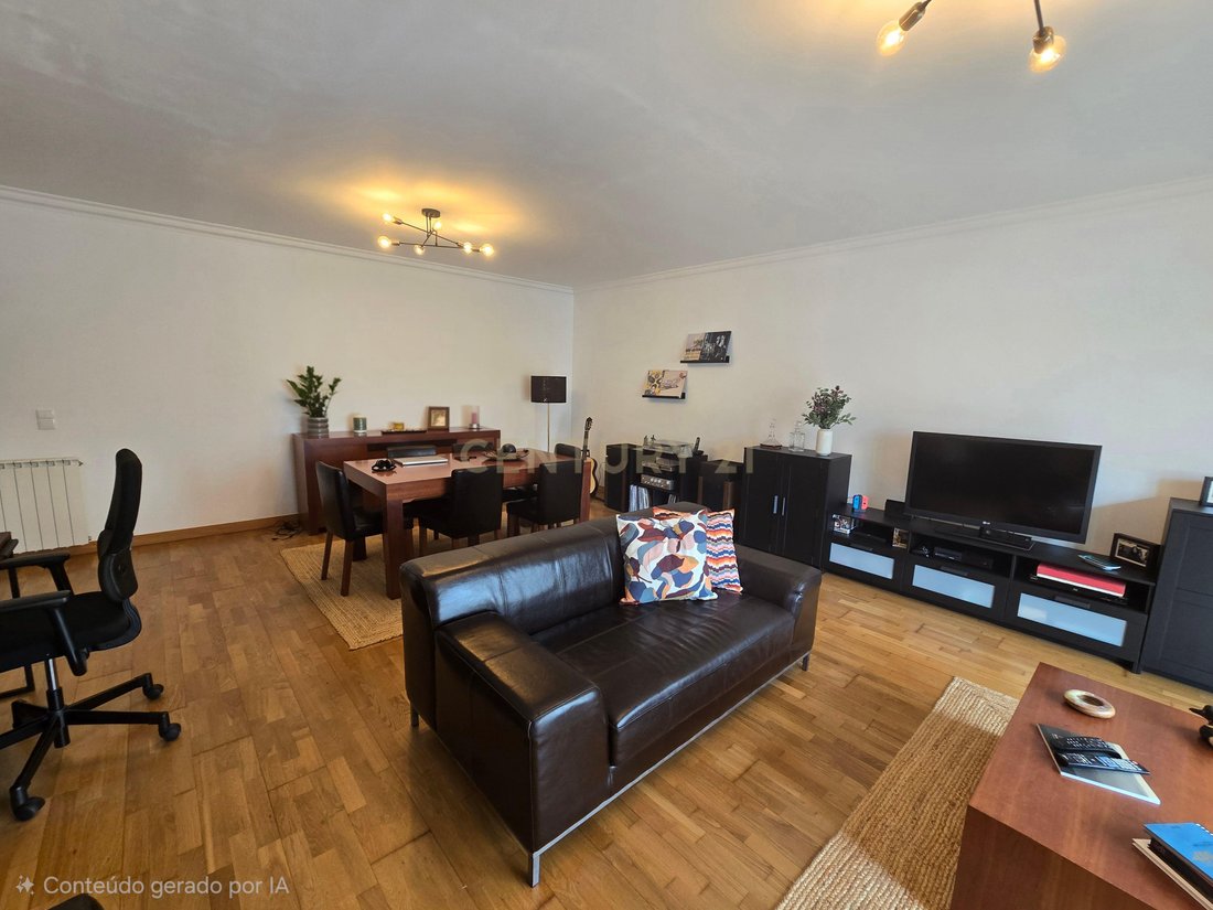 Apartment in Mina de Agua, Lisbon, Portugal 5 - 18979292