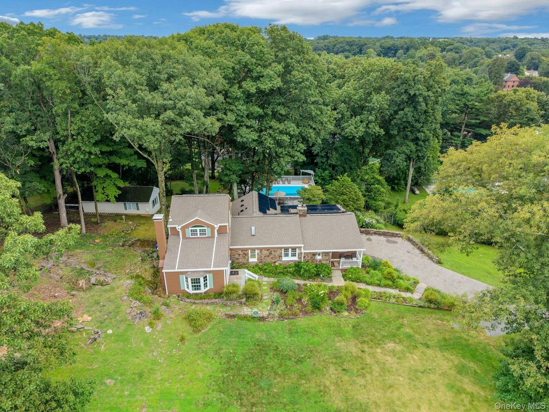 House in Thornwood, New York, United States 3 - 18708033