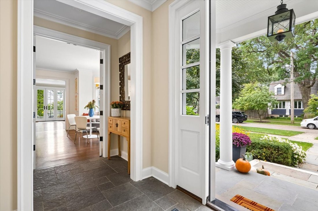 House in Winnetka, Illinois, United States 4 - 18979581
