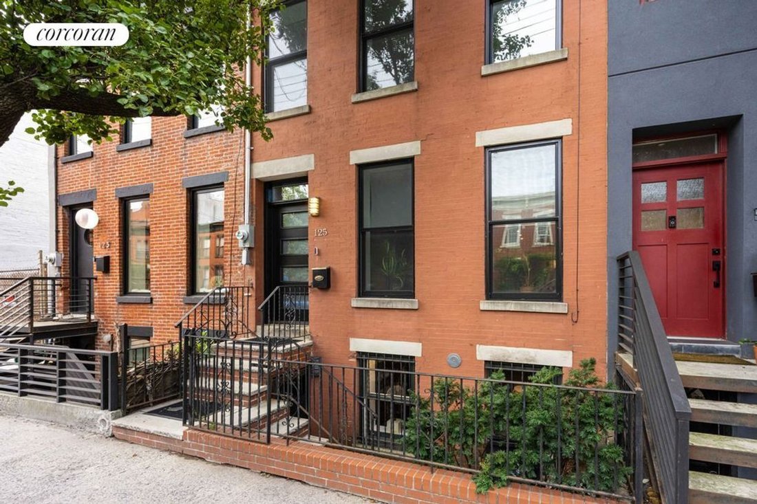 House in New York, New York, United States 1 - 18981132