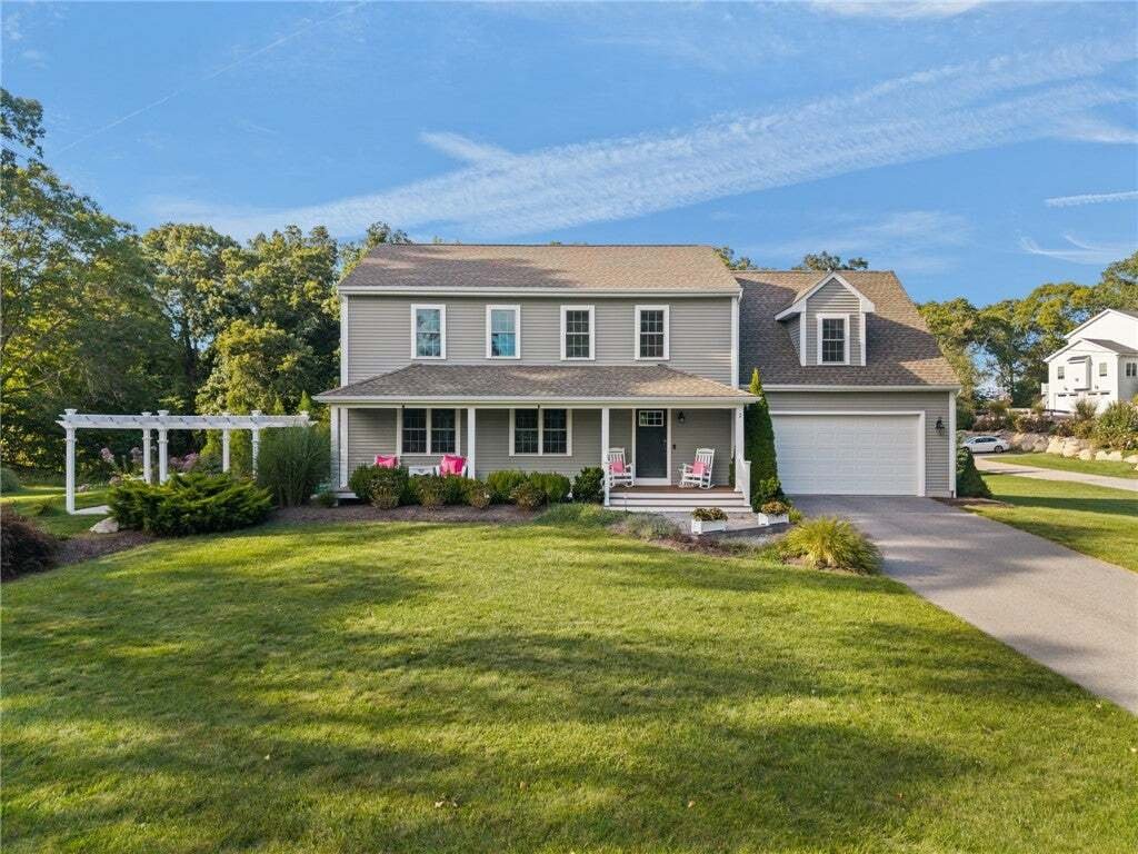 House in Westerly, Rhode Island, United States 1 - 18977486