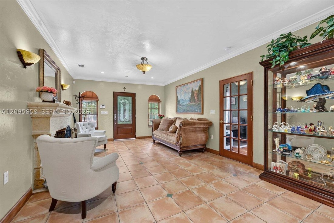 House in Miami, Florida, United States 3 - 18969853