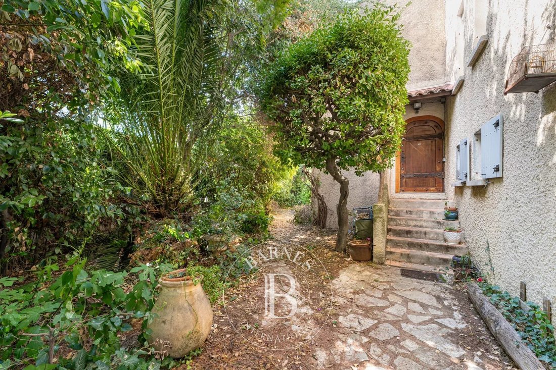 House in Vieille Chapelle, 8e Arrondissement, Marseille 2 - 18981516