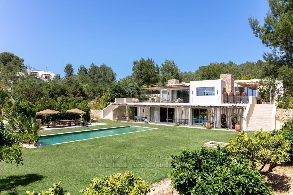House in Can Furnet, Santa Eularia des Riu, Balearic Islands 2 - 18970687