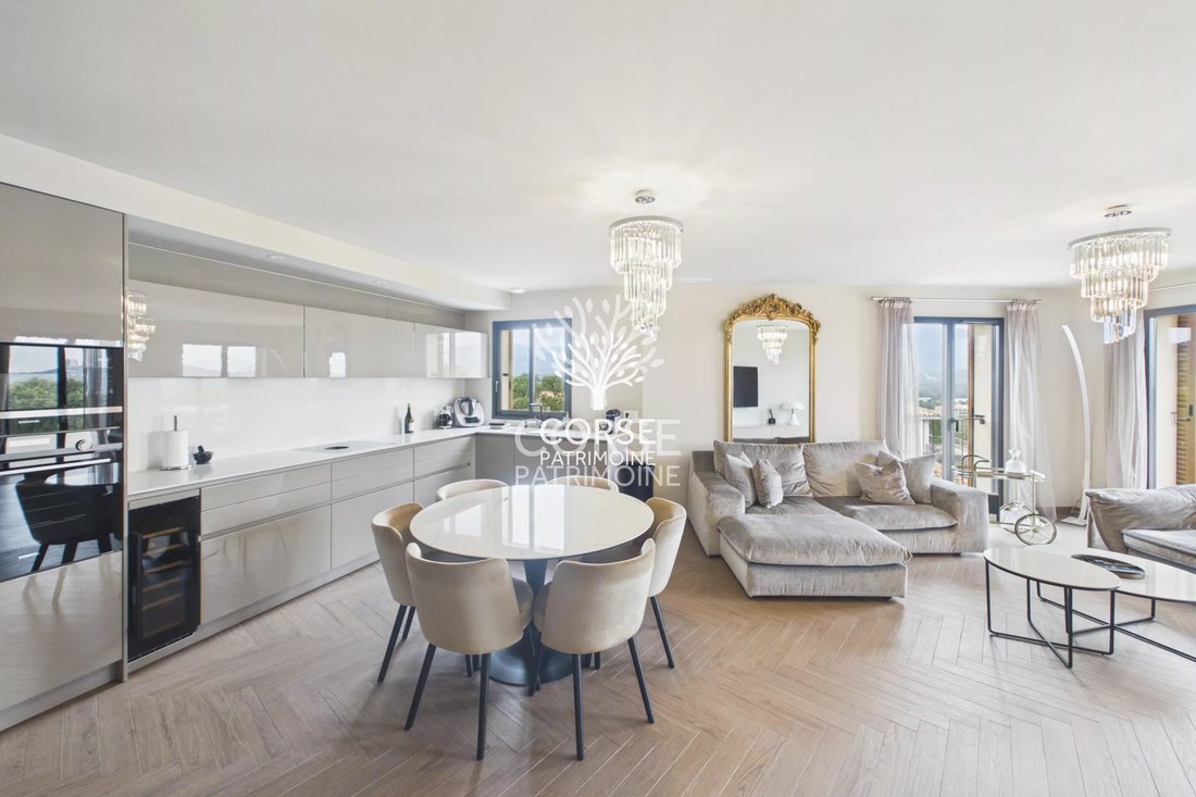 Apartment in Porto-Vecchio, Corsica, France 4 - 18966046