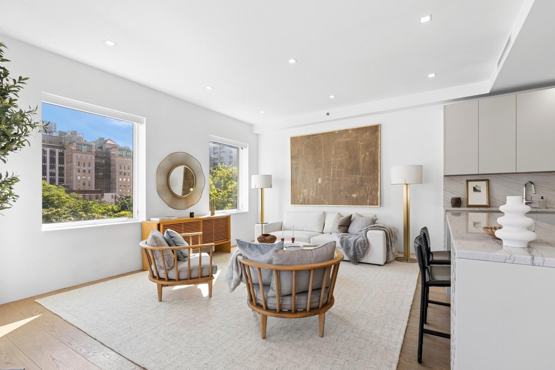 Condo in New York, New York, United States 3 - 18639174