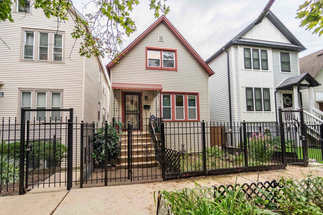 House in Chicago, Illinois, United States 1 - 18970274