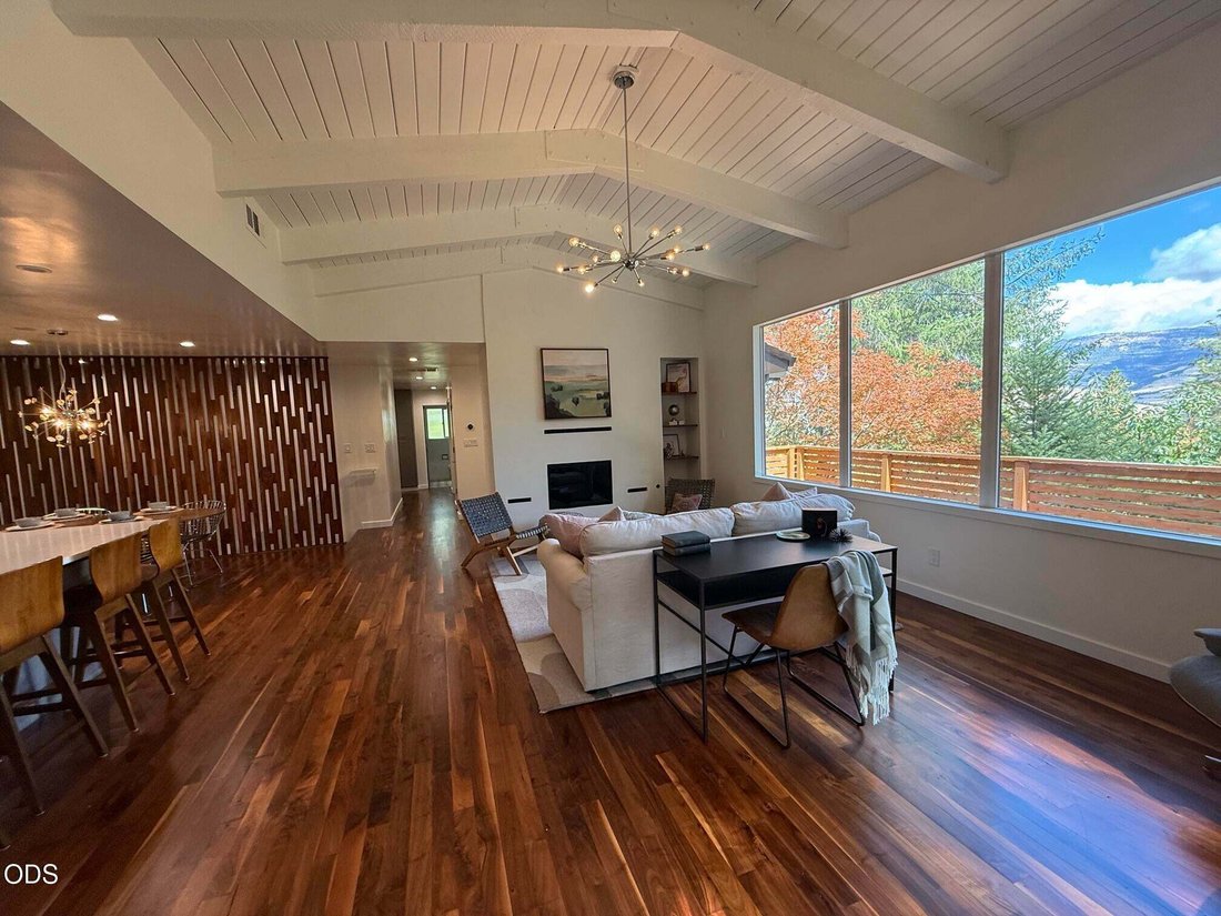 House in Ashland, Oregon, United States 5 - 18969037