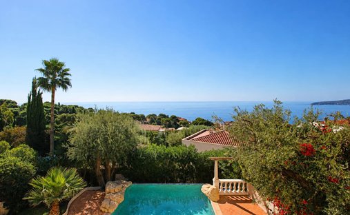 Villa in Cap-d'Ail, Provence-Alpes-Côte d'Azur, France 1