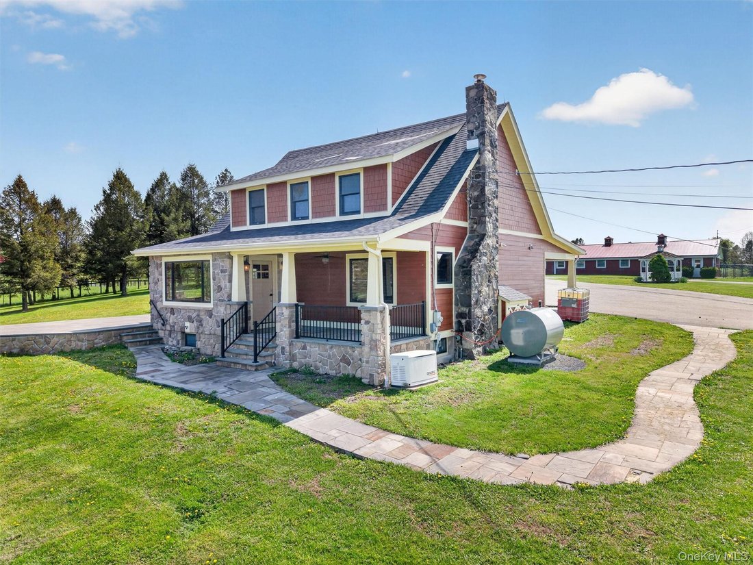 House in New Hampton, New York, United States 3 - 17998769