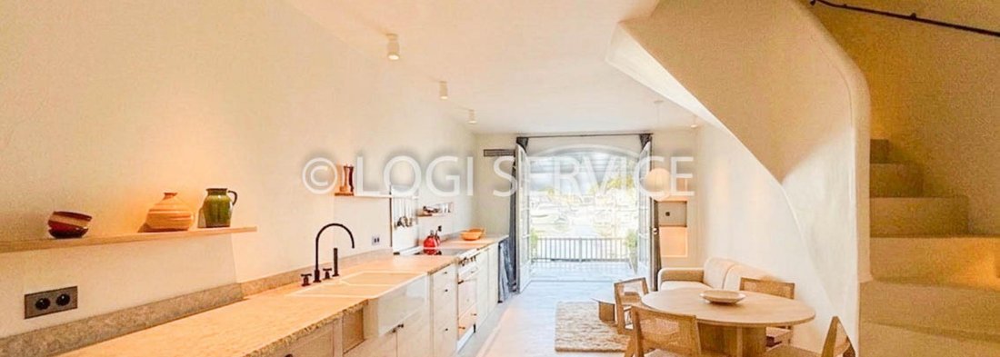 House in Zone Ouest Urbaine, Saint-Tropez, France 2 - 18013620