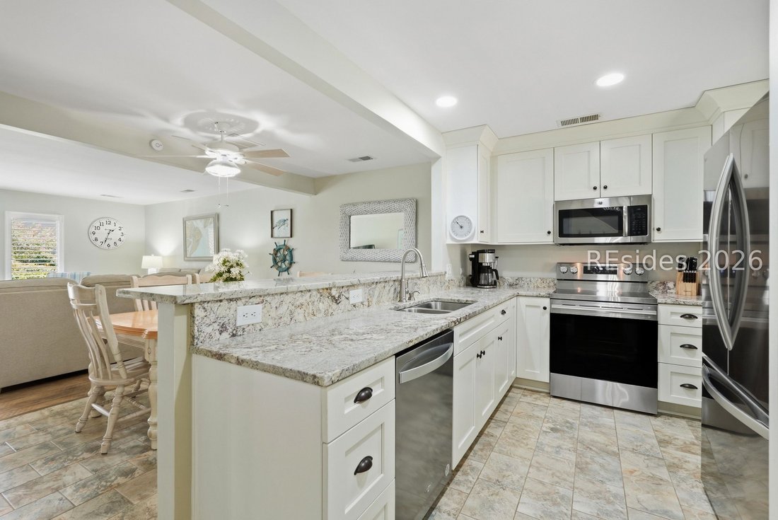 Townhouse in Hilton Head Island, South Carolina, United States 2 - 18977447