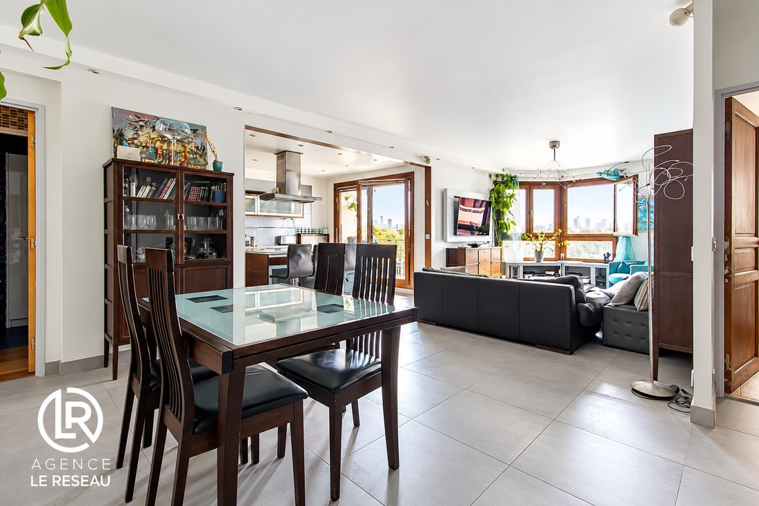 Apartment in Hôtel de Ville-Planchette, Levallois-Perret, France 1 - 17058632