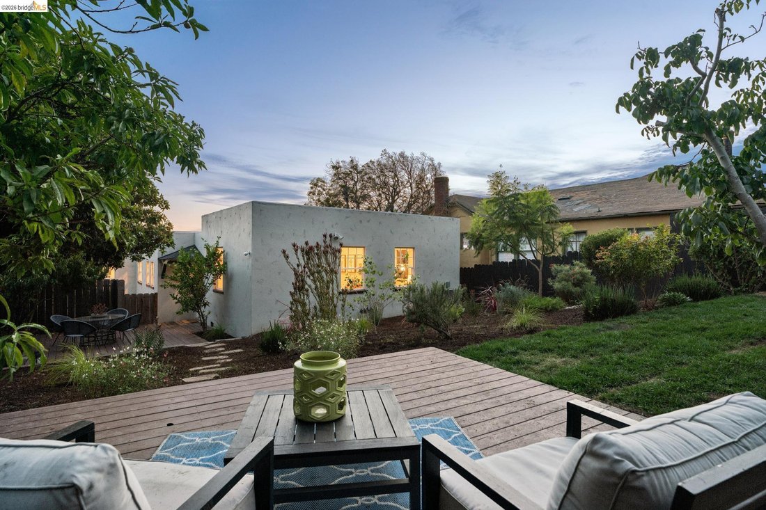 House in Oakland, California, United States 1 - 18968716