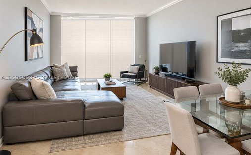 Condo in Miami, Florida, United States 1
