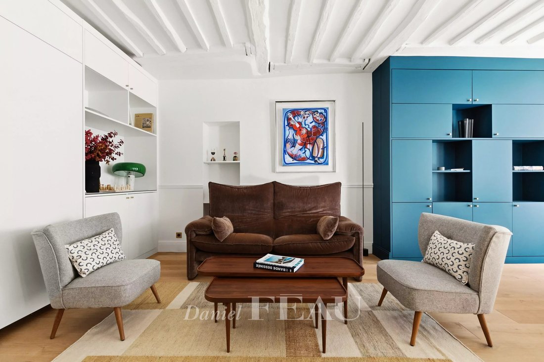 Apartment in Saint Thomas d'Aquin, Paris 7e Arrondissement, Paris 4 - 18509789