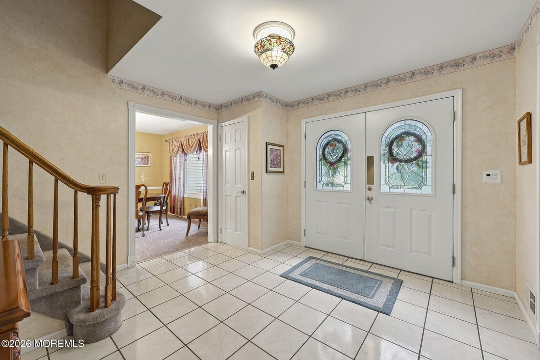 Farmingdale, New Jersey, United States 5 - 18972515