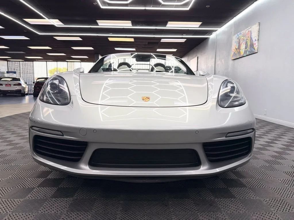 Cabriolet in Las Vegas, NV, United States 3 - 18980852