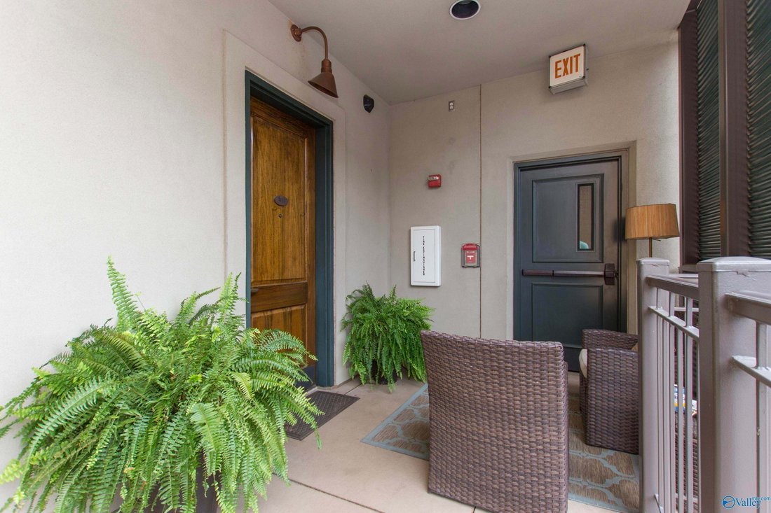 Condo in Redstone Arsenal, Alabama, United States 4 - 18968664
