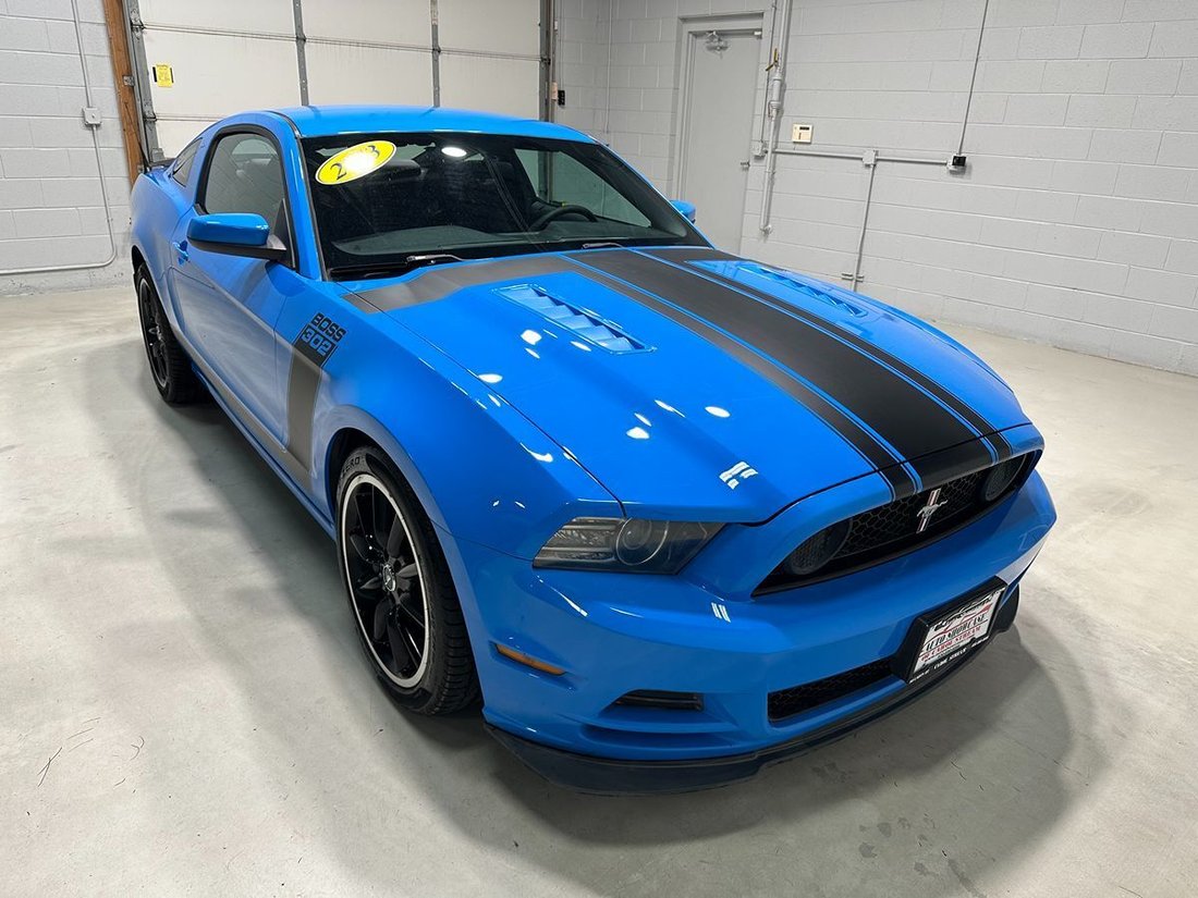 Coupe in Carol Stream, IL, United States 3 - 18974179