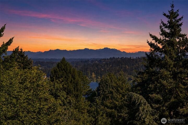House in Lake Forest Park, Washington, United States 4 - 18973178