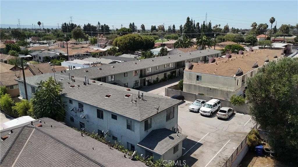 Bell, California, United States 3 - 18970609