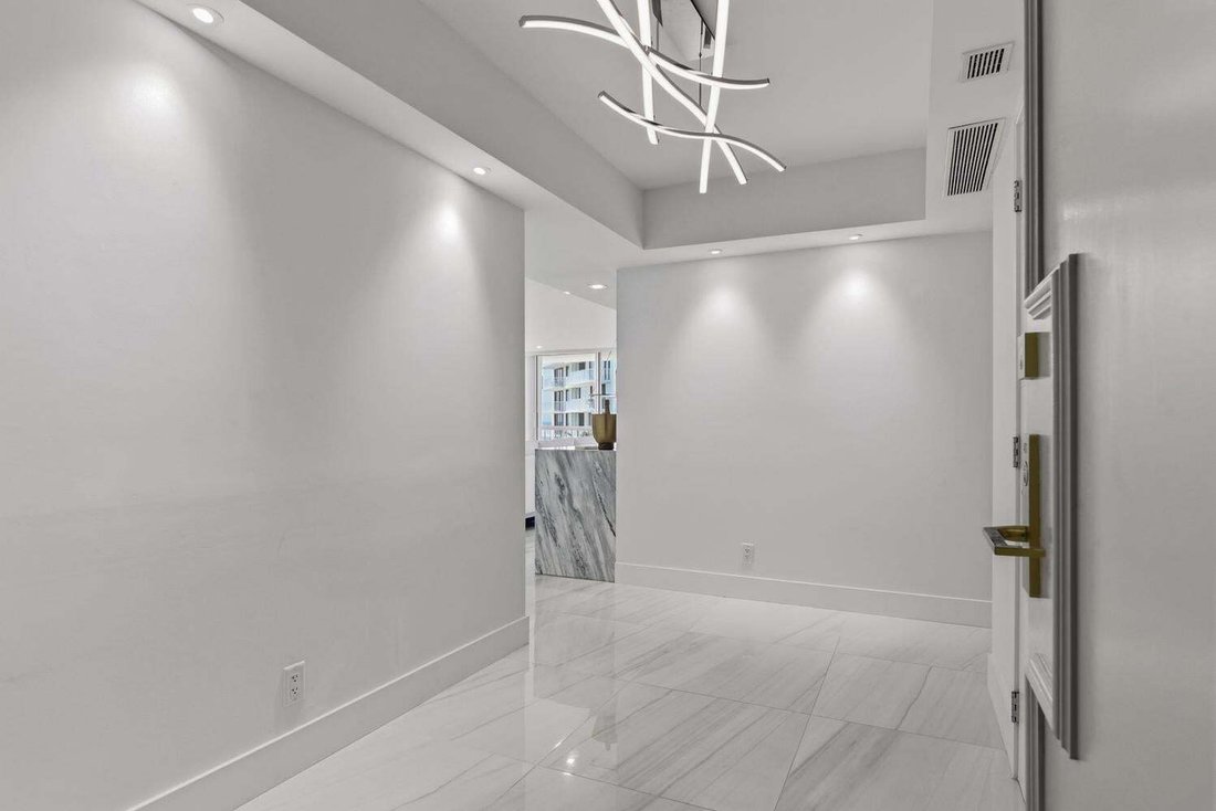 Condo in Palm Beach, Florida, United States 5 - 18970004