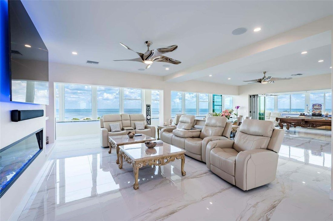Condo in St. Petersburg, Florida, United States 2 - 18969007