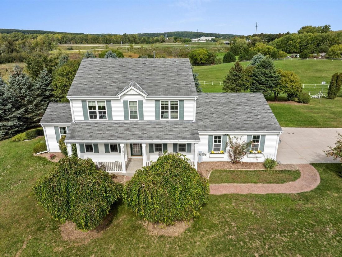 House in Plymouth, Wisconsin, United States 4 - 18973772