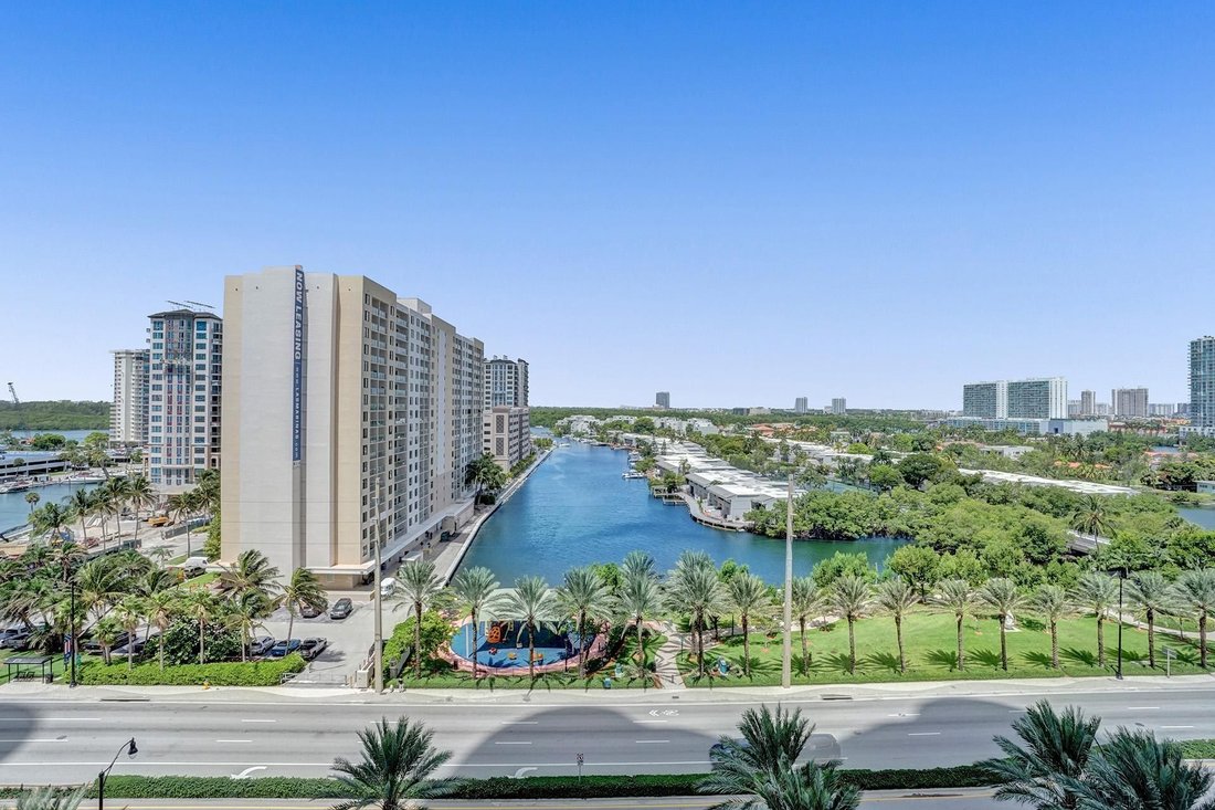 Condo in Golden Beach, Florida, United States 5 - 18974445