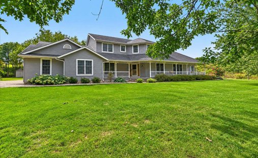 House in Cross Plains, Wisconsin, United States 1
