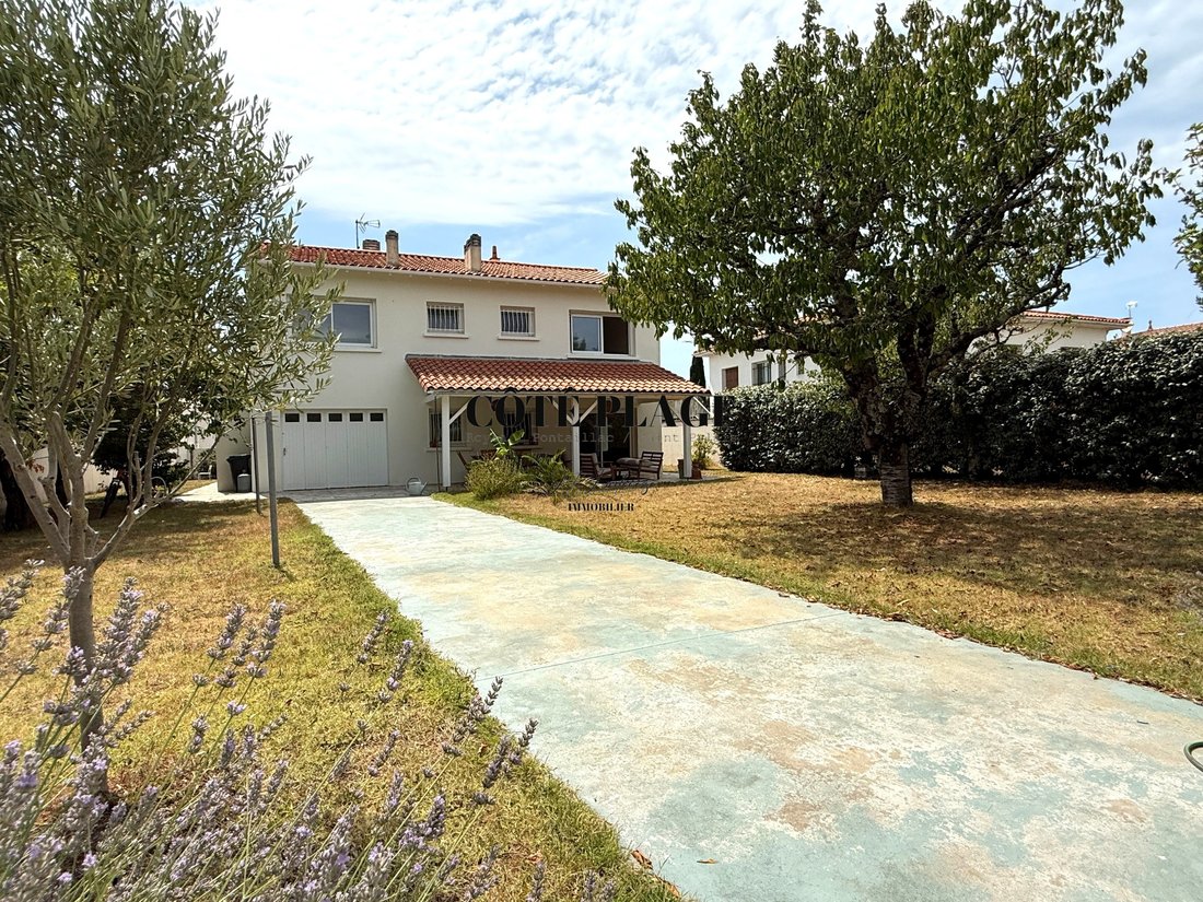 House in Vaux-sur-Mer, Nouvelle-Aquitaine, France 3 - 18966199
