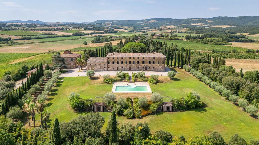 Estate in Sinalunga, Tuscany, Italy 1 - 18971028