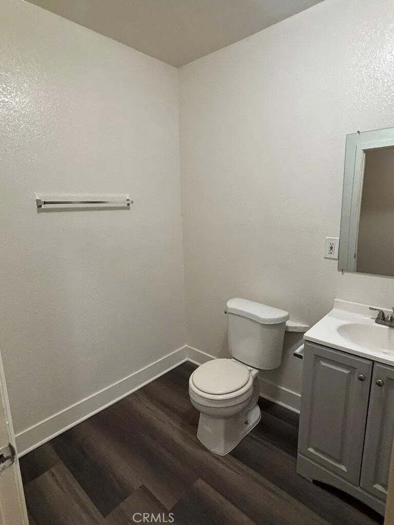 Los Angeles, California, United States 4 - 18976286