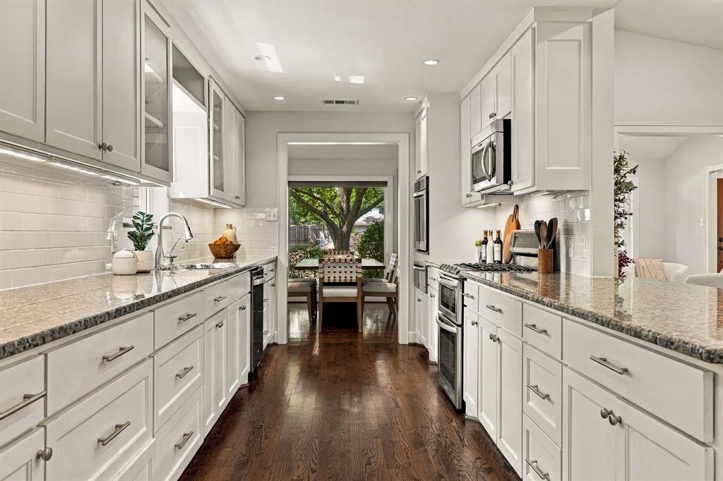 House in Dallas, Texas, United States 5 - 18965493