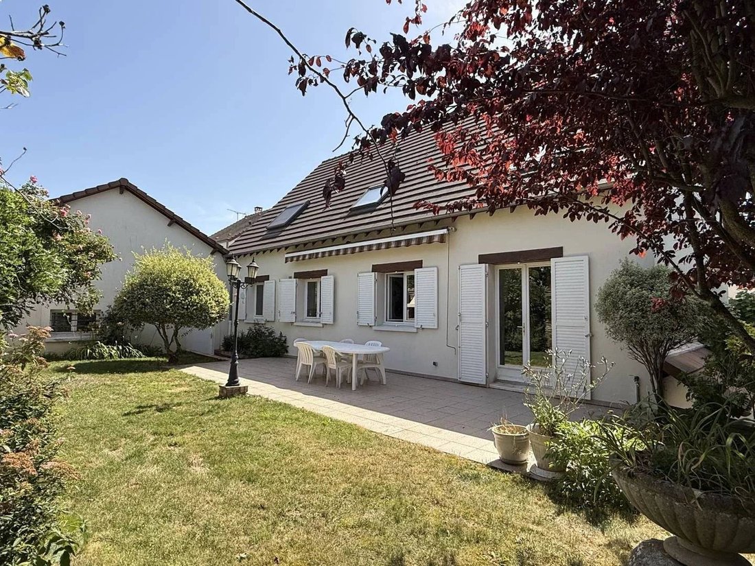 House in Liverdy-en-Brie, Ile-de-France, France 4 - 18378567