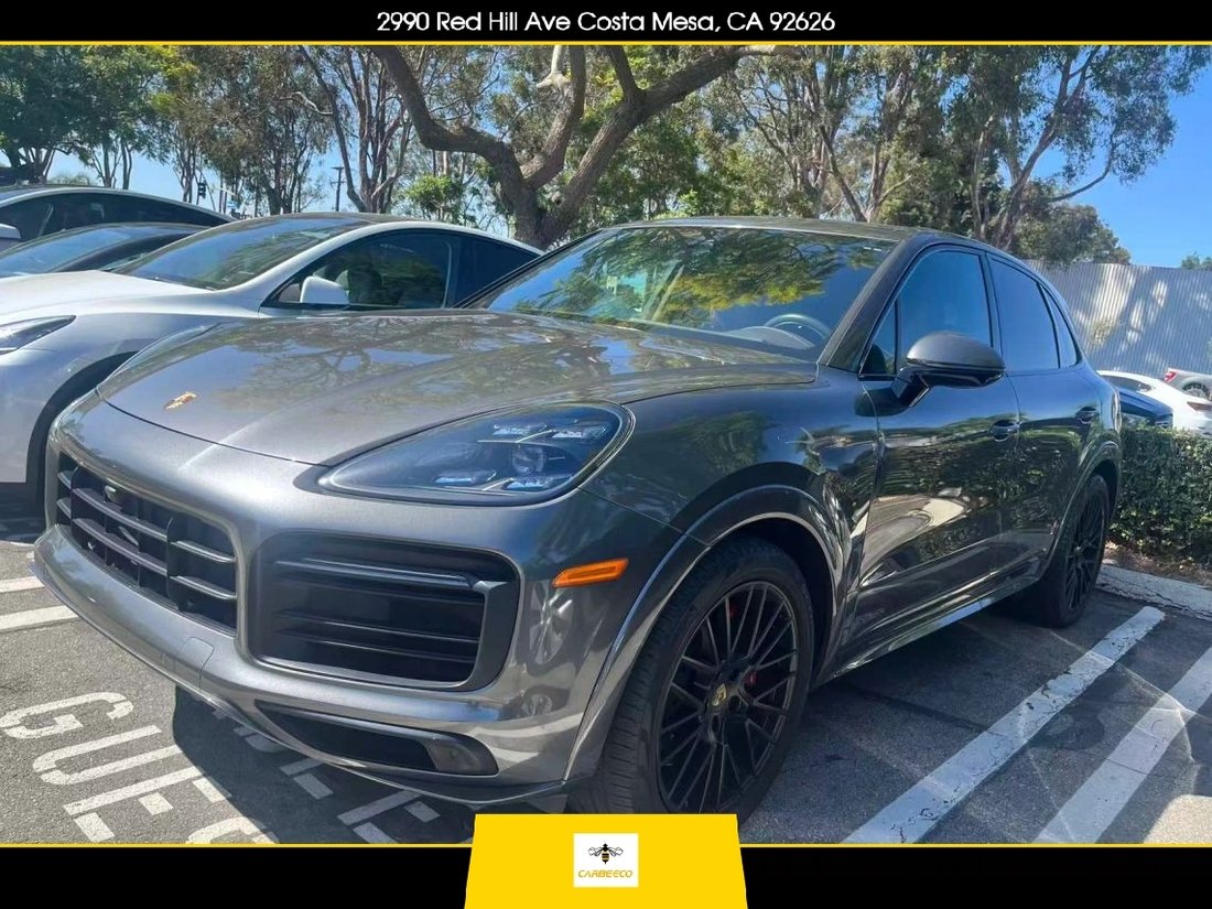 Suv in Costa Mesa, CA, United States 1 - 18971745